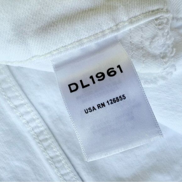 DL1961 Riley Boyfriend Straight Cut Cropped Length Jean in White Size 30 - Picture 11 of 13